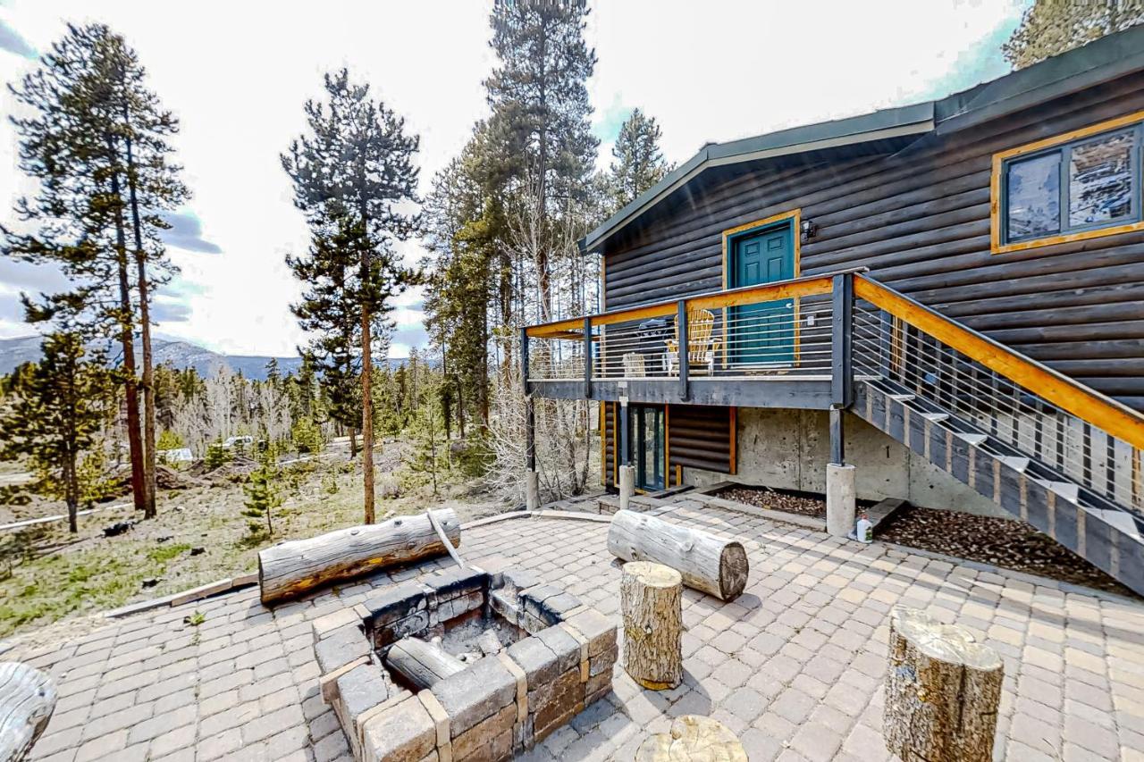 Hemlock Cabin Granby Exterior photo